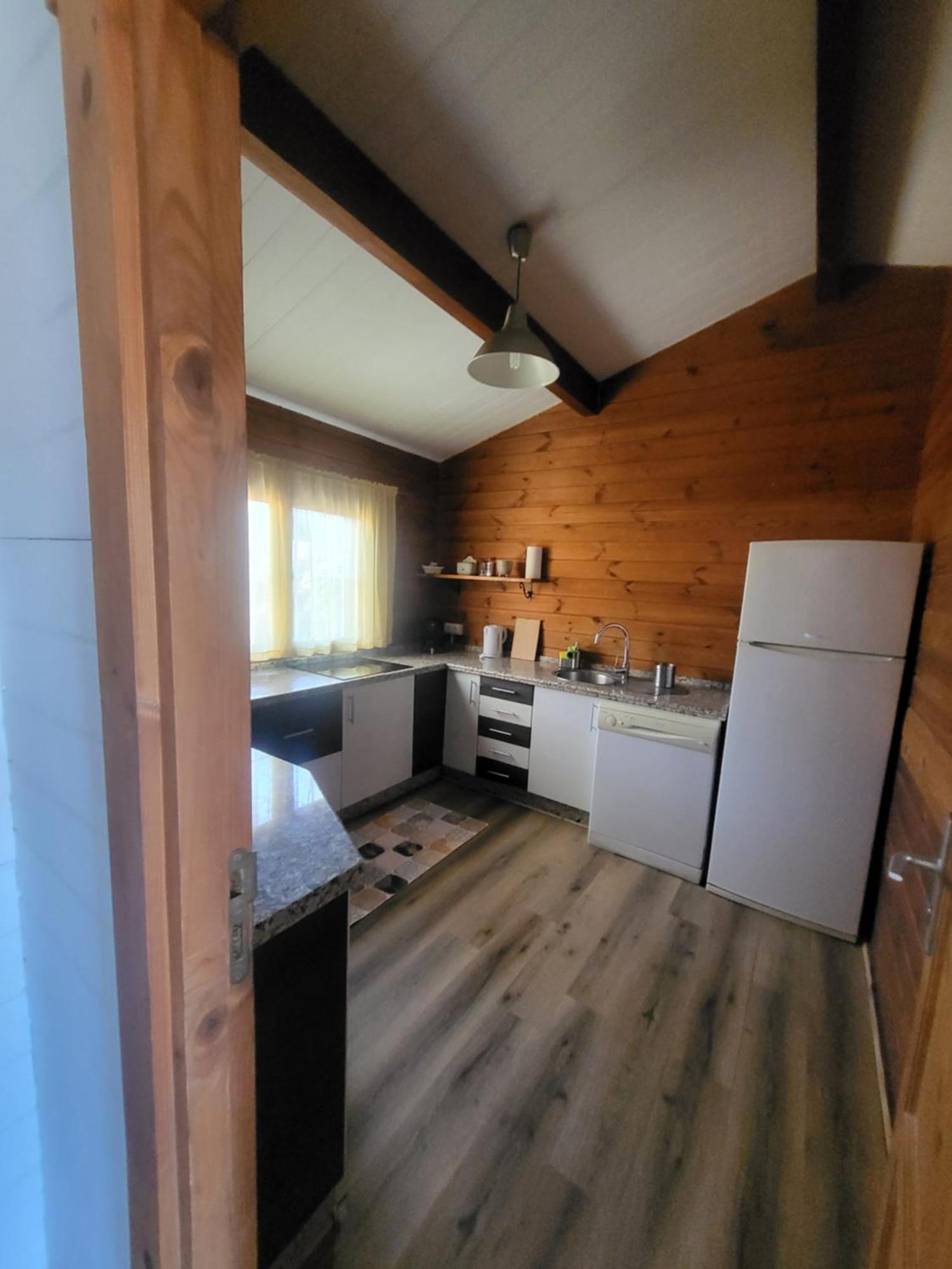 セビリア Casa Madera Urbanizacion Socorroヴィラ エクステリア 写真