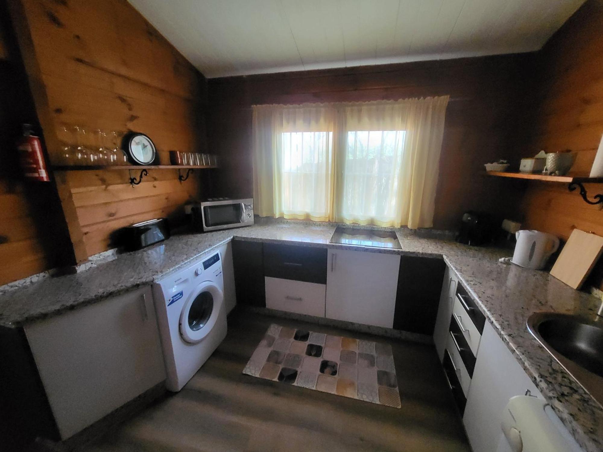 セビリア Casa Madera Urbanizacion Socorroヴィラ エクステリア 写真