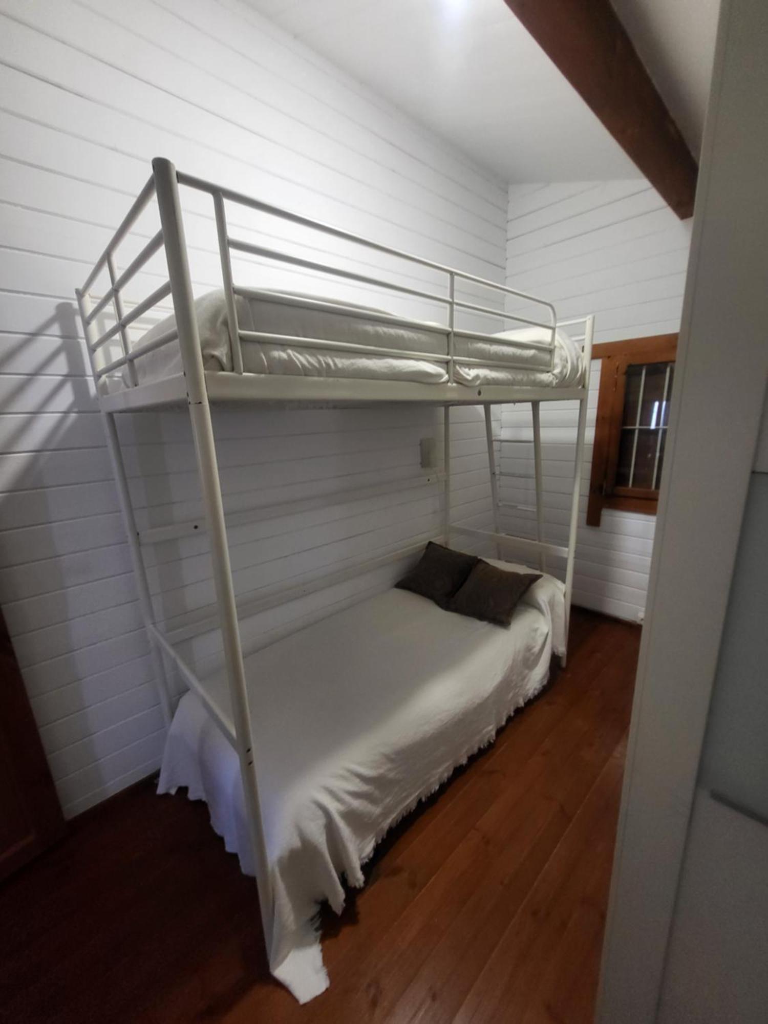 セビリア Casa Madera Urbanizacion Socorroヴィラ エクステリア 写真